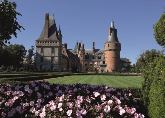 Visiter les Grottes du Foulon et le Château de Maintenon