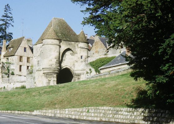 Les souterrains et la cité médiévale de Laon
