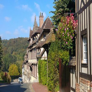 Lyons-la-Forêt & Gerberoy