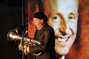 Musée du textile, déjeuner en bord de mer et spectacle de Bourvil