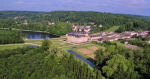 Le château de Saint-Jean de Beauregard & le domaine de Dampierre