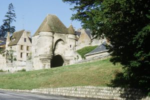 Les souterrains et la cité médiévale de Laon