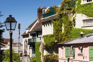 VISITE DU VILLAGE DE MONTMARTRE