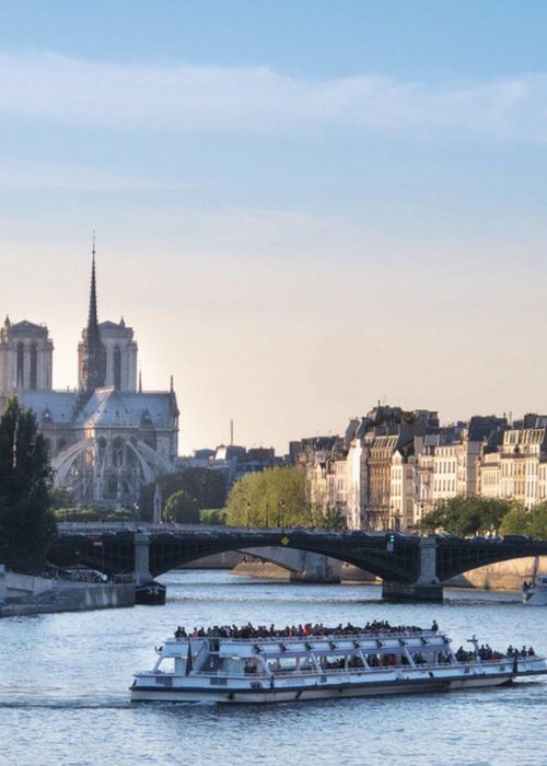 04_escapade_parisienne_02_bateaux_mouches_suite_voyage_discovery