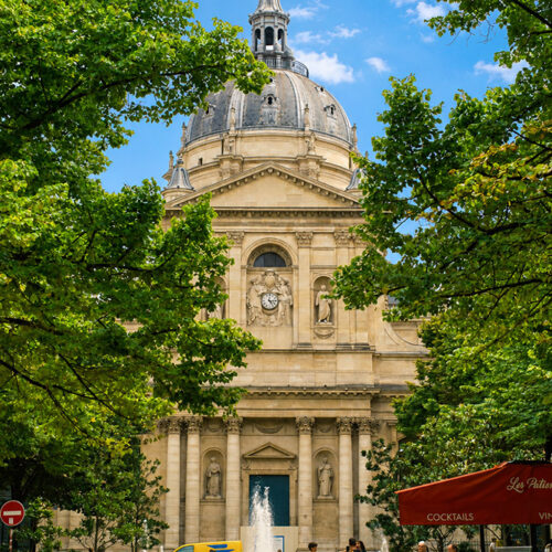 L'université de la Sorbonne dans le Quartier Latin à Paris