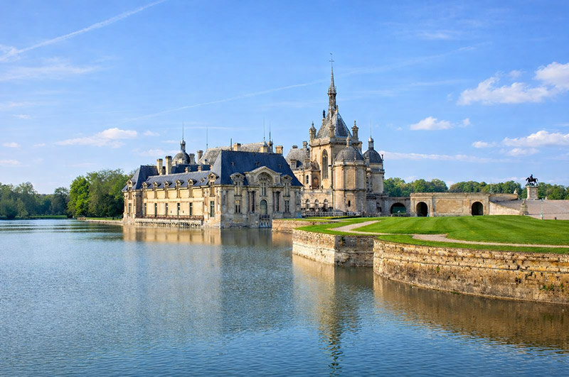 The Château de Chantilly, a historic castle and cultural landmark near Paris