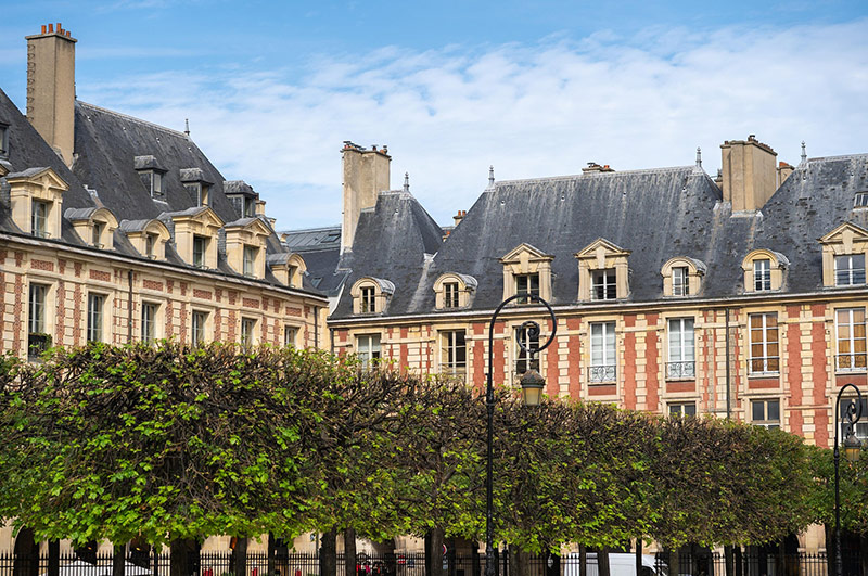 La Place des Vosges, un incontournable du Marais