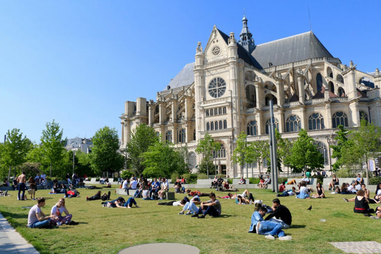 Saint-Eustache : une balade du Paris gourmand